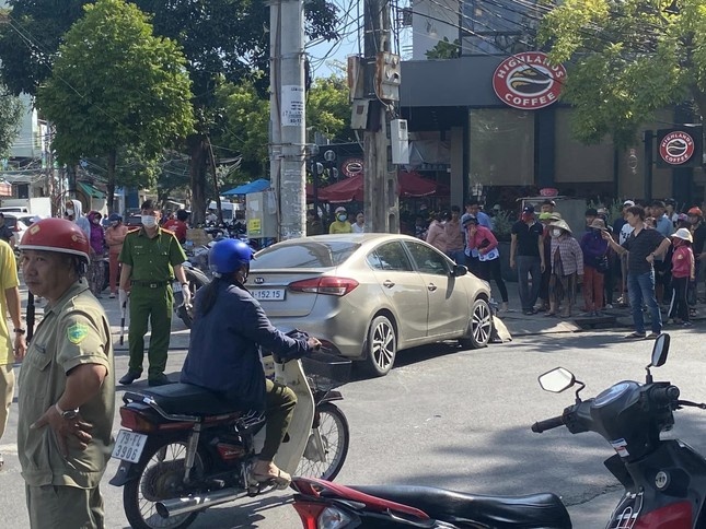 Nu tai xe ngat xiu sau khi lai oto gay tai nan hinh anh