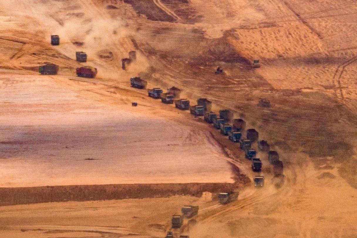 Cot bui khong lo o cong truong san bay Long Thanh hinh anh