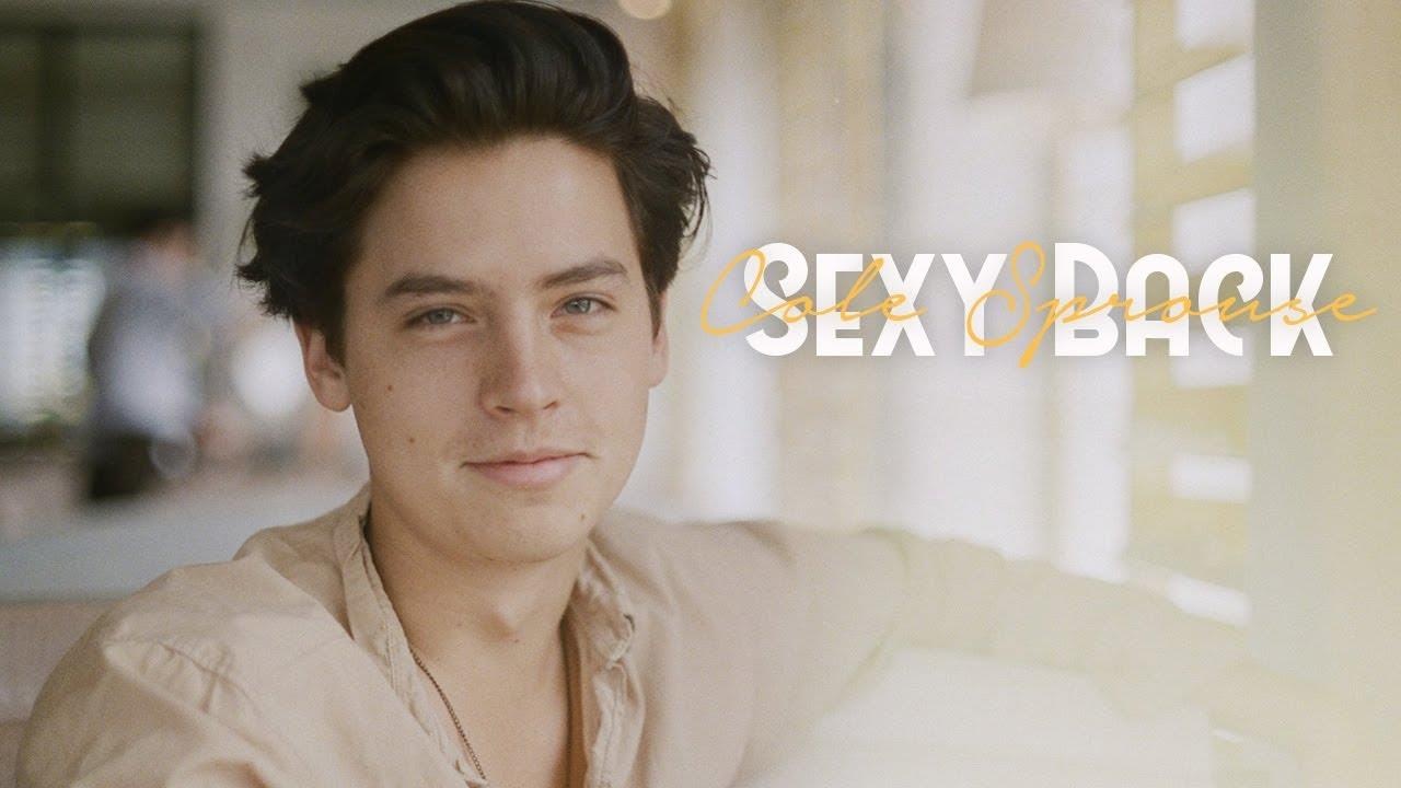Cole Sprouse anh 9