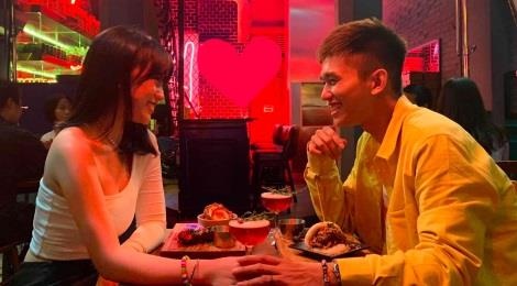 B Ray chung chac hon sau cu hich 'Ex’s Hate Me' hinh anh