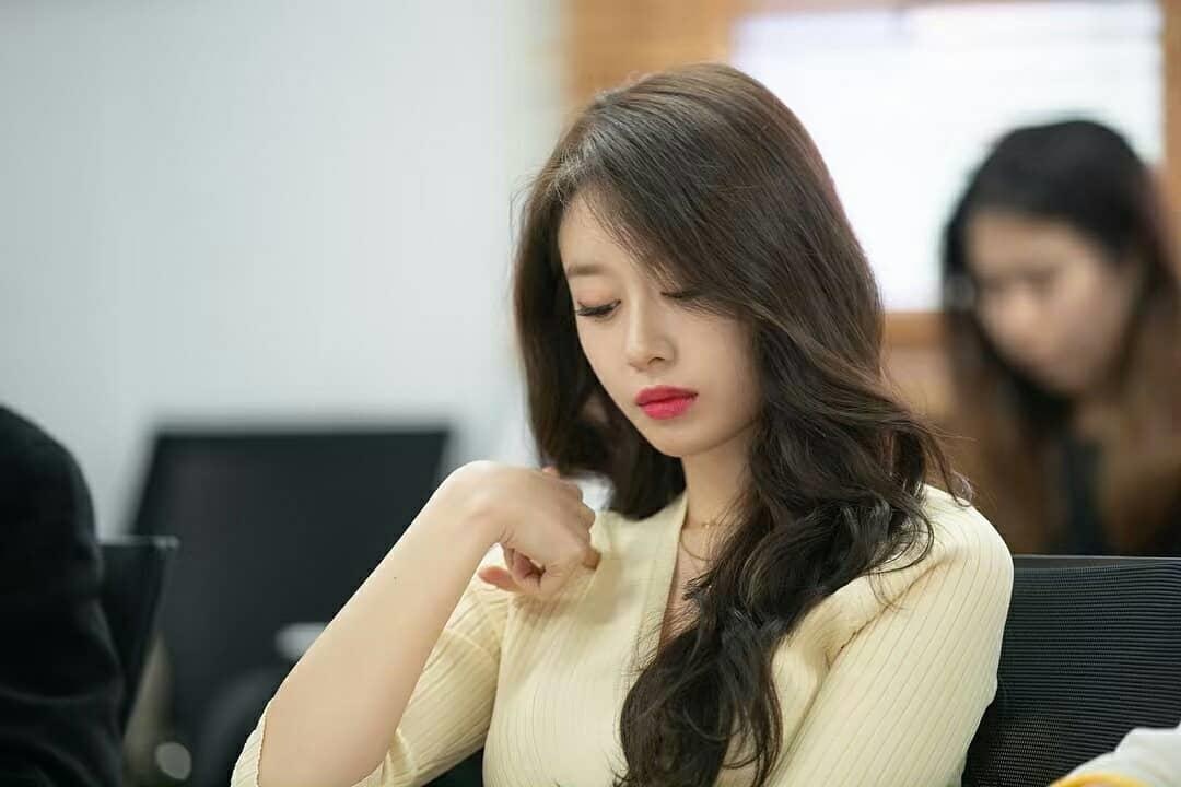 Ji Yeon hoa than thanh my nu kieu ky, gay chu y trong phim moi hinh anh