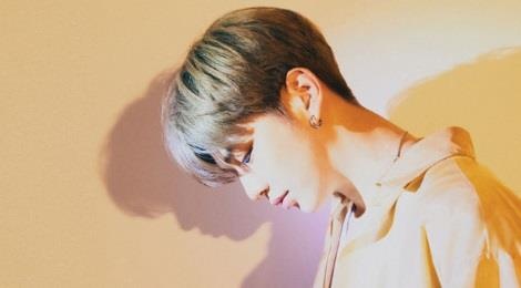 Kang Daniel pha vo moi ky luc phat hanh album solo ngay dau tien hinh anh