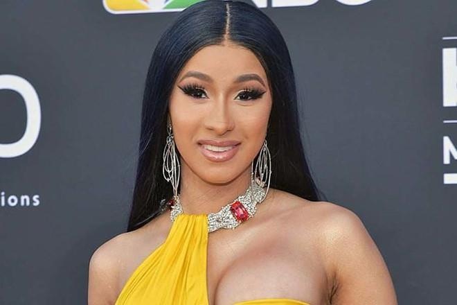 Rapper noi loan Cardi B tham gia ‘Fast & Furious 9’ hinh anh