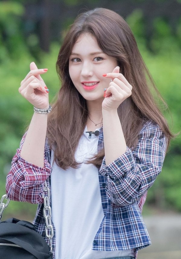 Jeon Somi anh 4