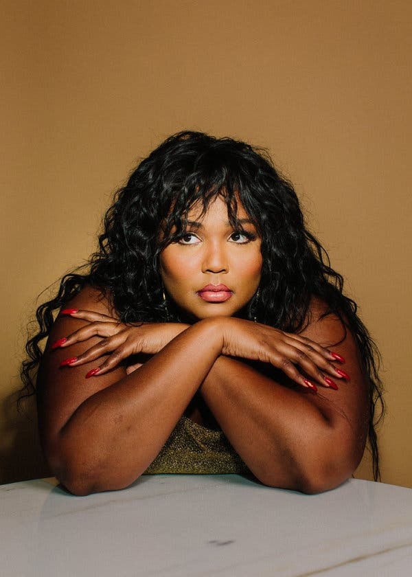 Lizzo anh 8
