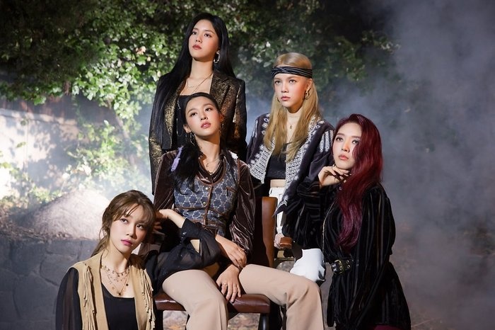 MV Come See Me anh 3