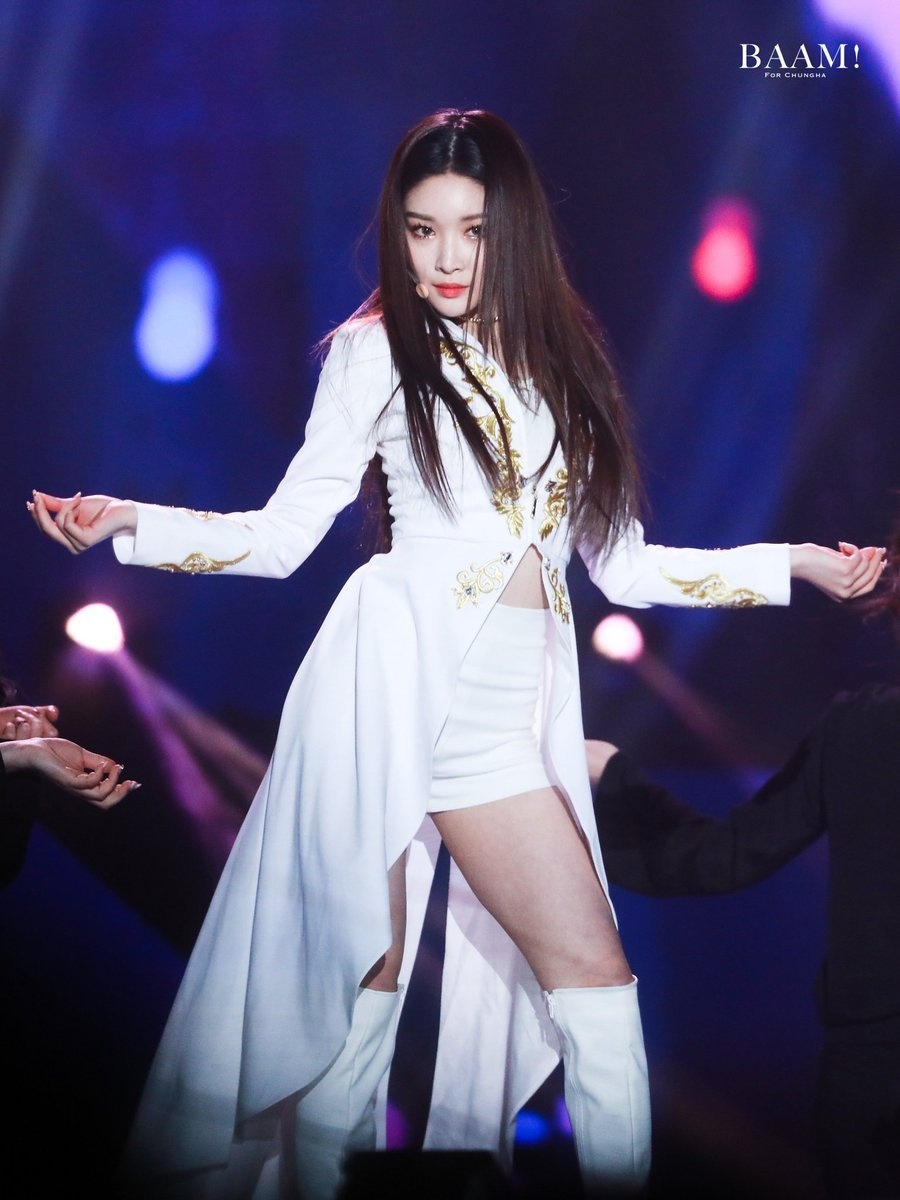 Chung Ha anh 7