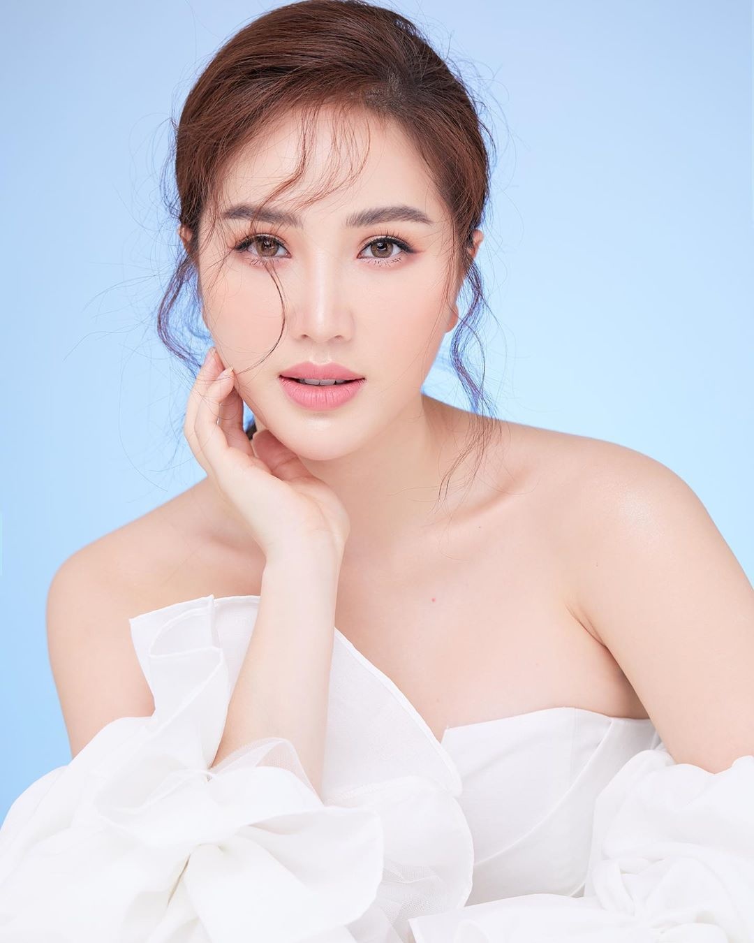 ca si Ho Ngoc Ha anh 8