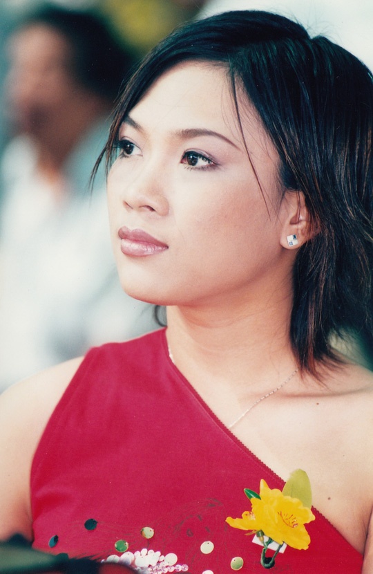 ca si Ho Ngoc Ha anh 1