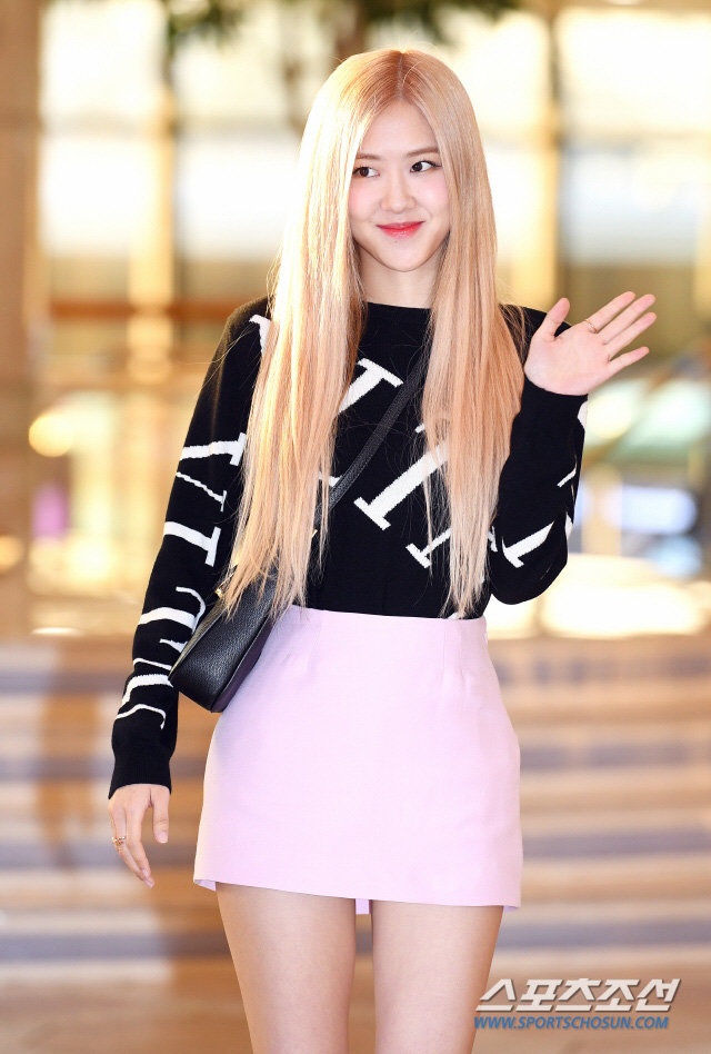 thần tượng kpop tóc vàng ảnh 9 than tuong kpop toc vang anh 9