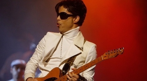 Cuoc song ky di cua huyen thoai am nhac the gioi hinh anh