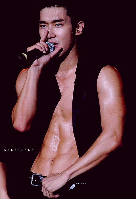 than tuong kpop khoe co bung anh 11