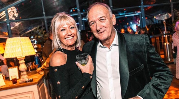 Bo David Beckham ket hon o tuoi 71 hinh anh