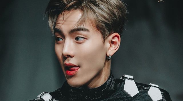 Nam than tuong nao co than hinh quyen ru? hinh anh