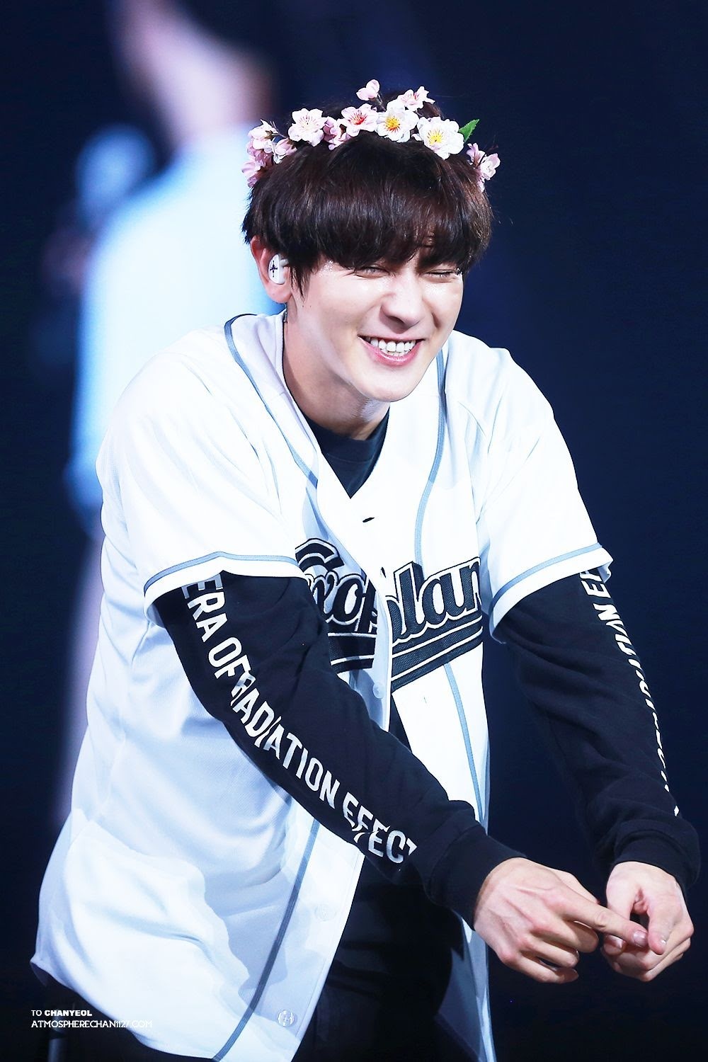 ca si co giong hat doi lap ngoai hinh anh 7