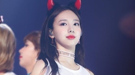 Anh chua chinh sua cua dan ca si xinh dep Kpop hinh anh