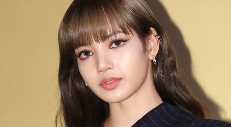 Nhung than tuong Kpop bi lua tien vi nhe da ca tin hinh anh