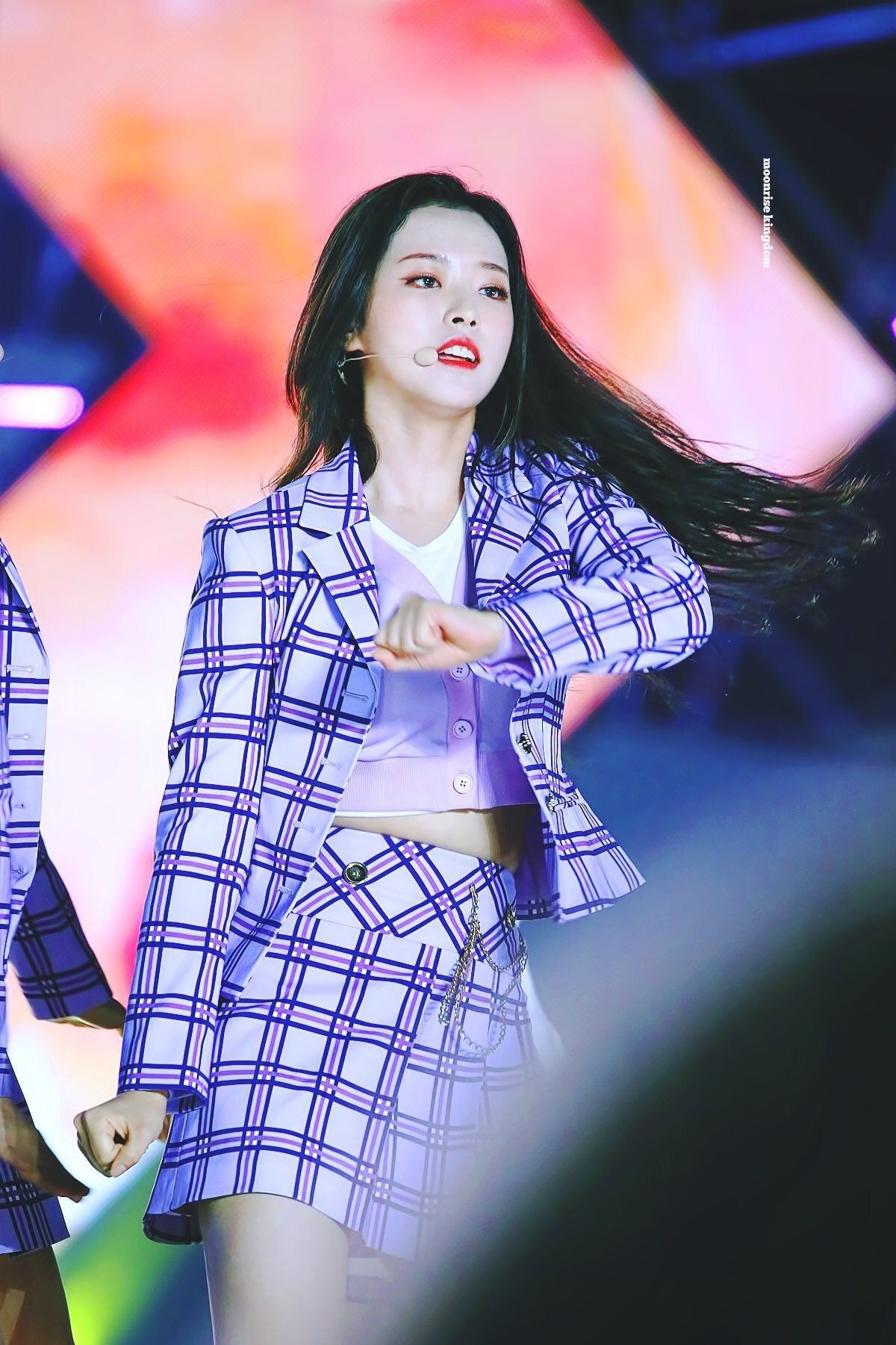 than tuong ra mat nhanh ky luc anh 8