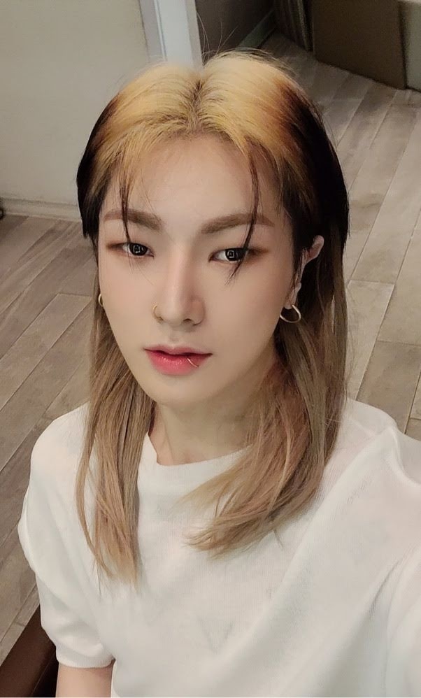 than tuong nhan sac khac biet anh 1