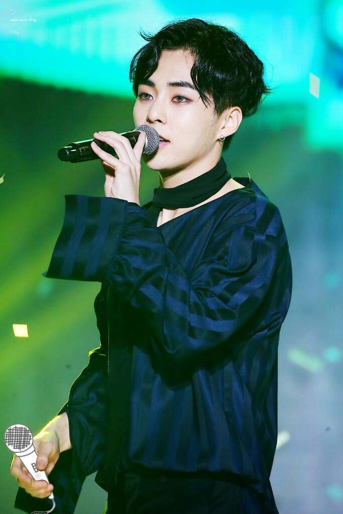 than tuong Kpop giam can anh 11