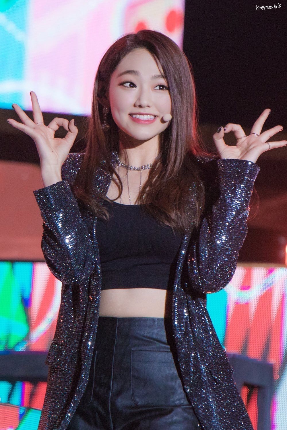 than tuong Kpop giam can anh 1