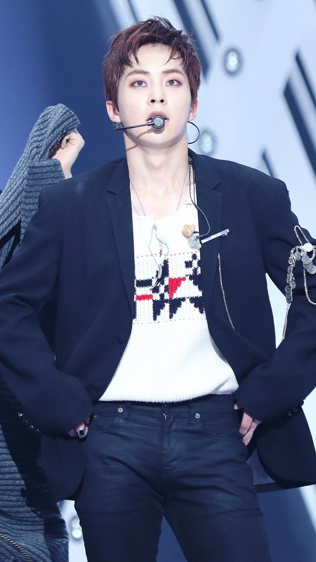 than tuong Kpop giam can anh 10