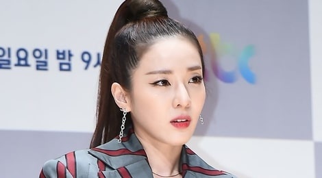 Dara (2NE1) bi nhan xet dep nho phau thuat tham my hinh anh