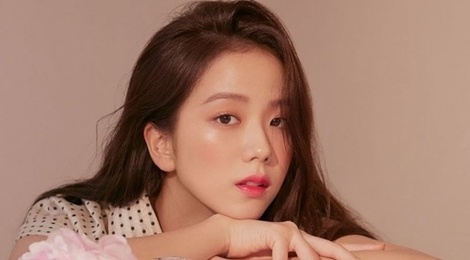 Ji Soo noi xau cac thanh vien Black Pink o show thuc te hinh anh