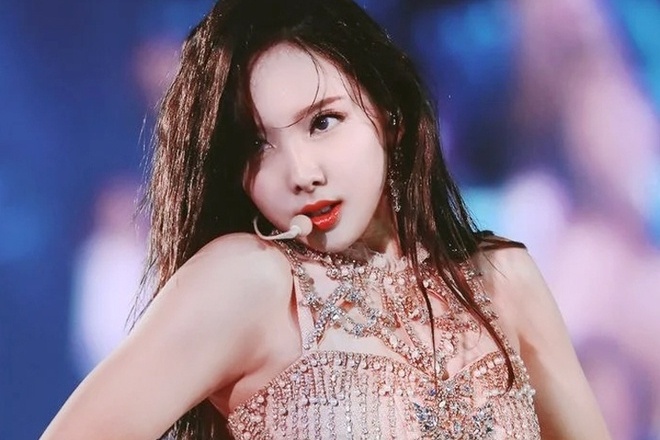 TWICE bi dong nghiep cung cong ty ne tranh hinh anh