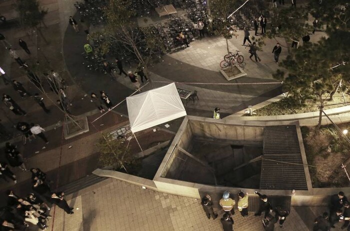 su co san khau Kpop anh 7