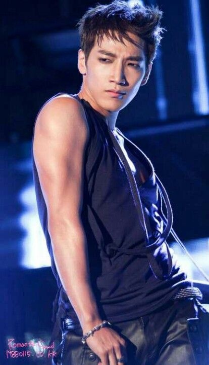 sự cố sân khấu Kpop ảnh 4 su co san khau Kpop anh 4