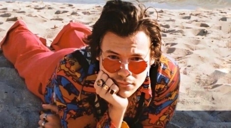 Soan ngoi Taylor Swift, Harry Styles xac lap cot moc moi su nghiep hinh anh
