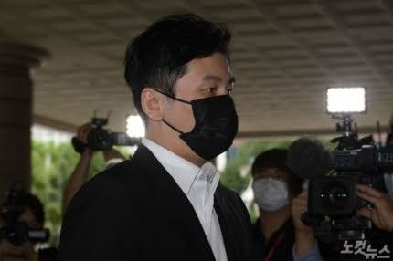 Yang Hyun Suk đánh bạc bất hợp pháp ảnh 1 Yang Hyun Suk danh bac bat hop phap anh 1