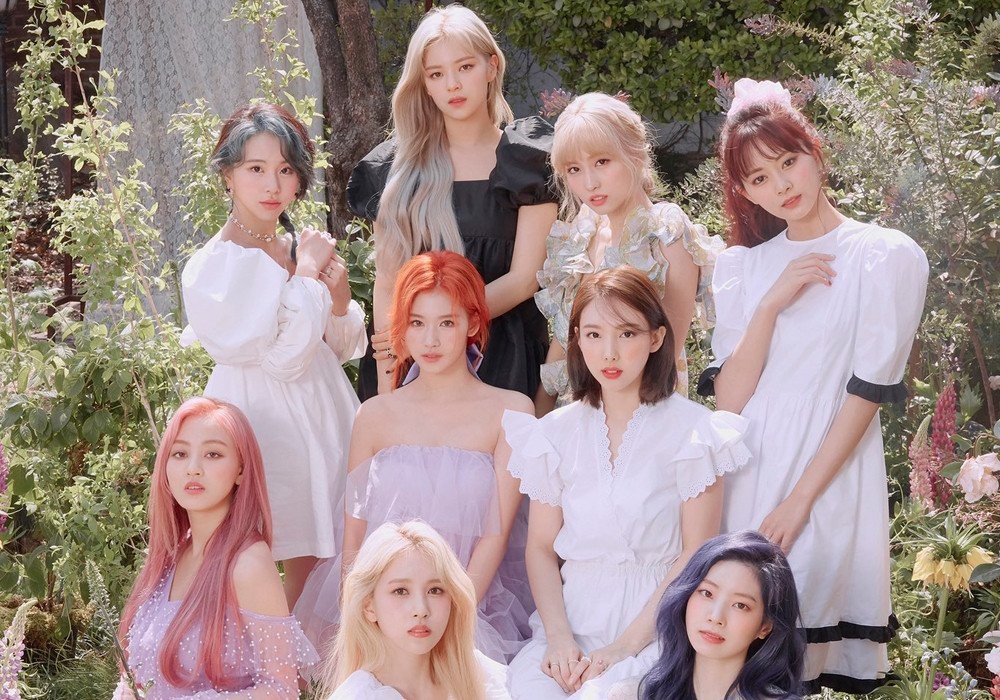 TWICE trở lại ảnh 1 TWICE tro lai anh 1