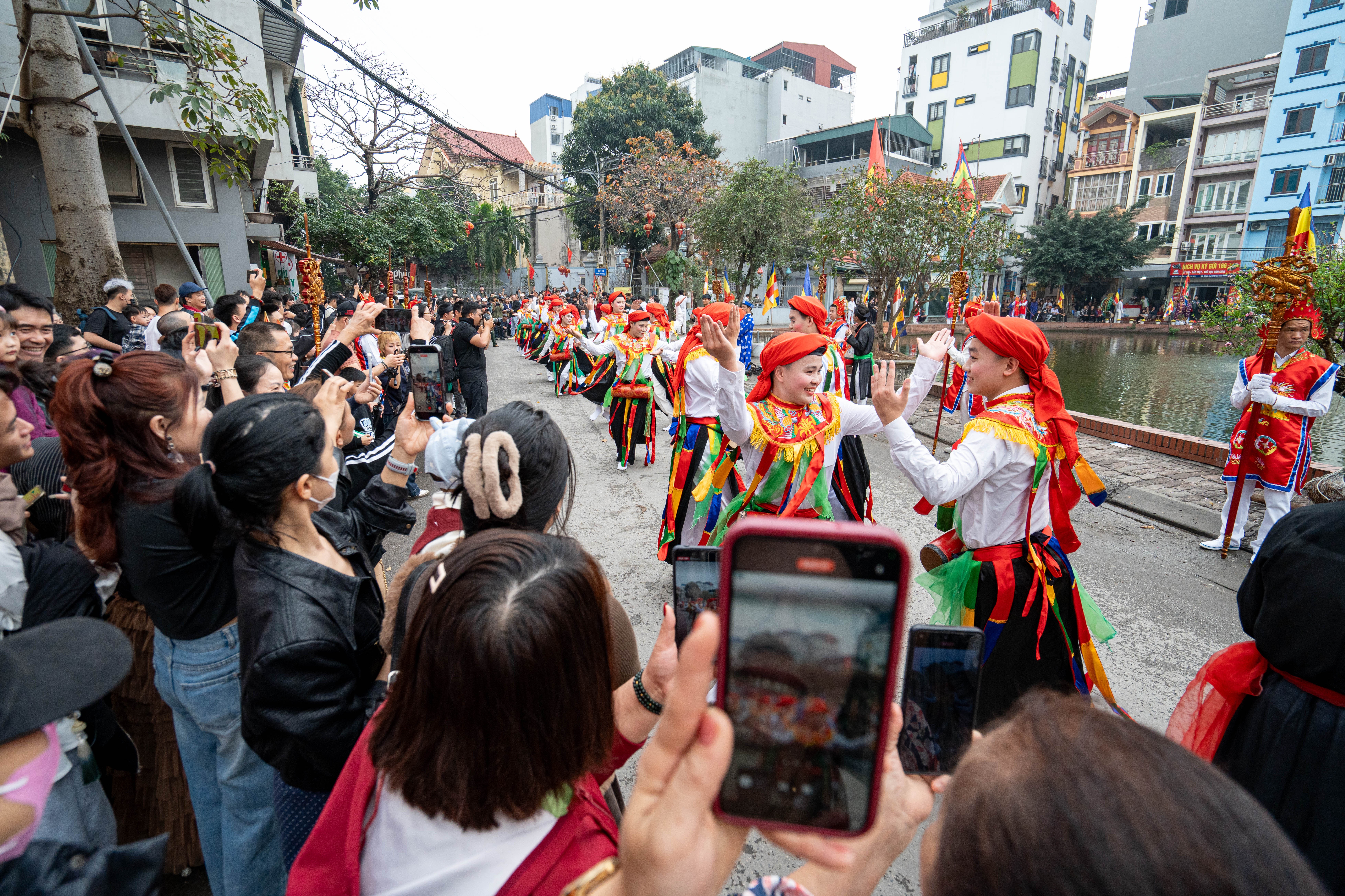 Le hoi,  Mua bong Trieu Khuc,  ha Noi,  Le Hoi anh 2