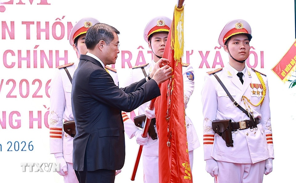 nen hanh chinh anh 2