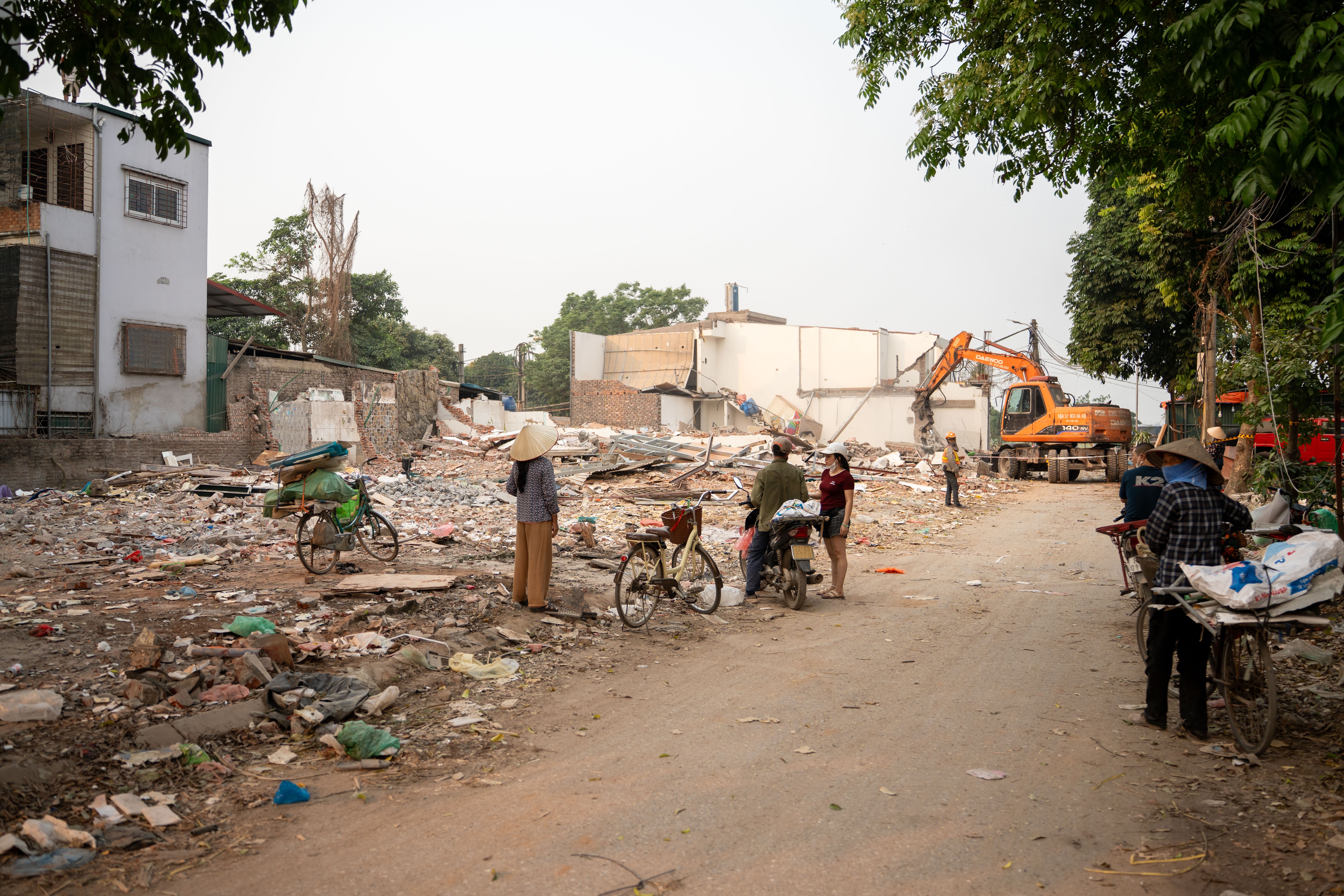 Ha Noi,  Cau Tu Lien,  Duong Truong Sa,  Phuong Hong Ha,  Nghi Tam anh 16