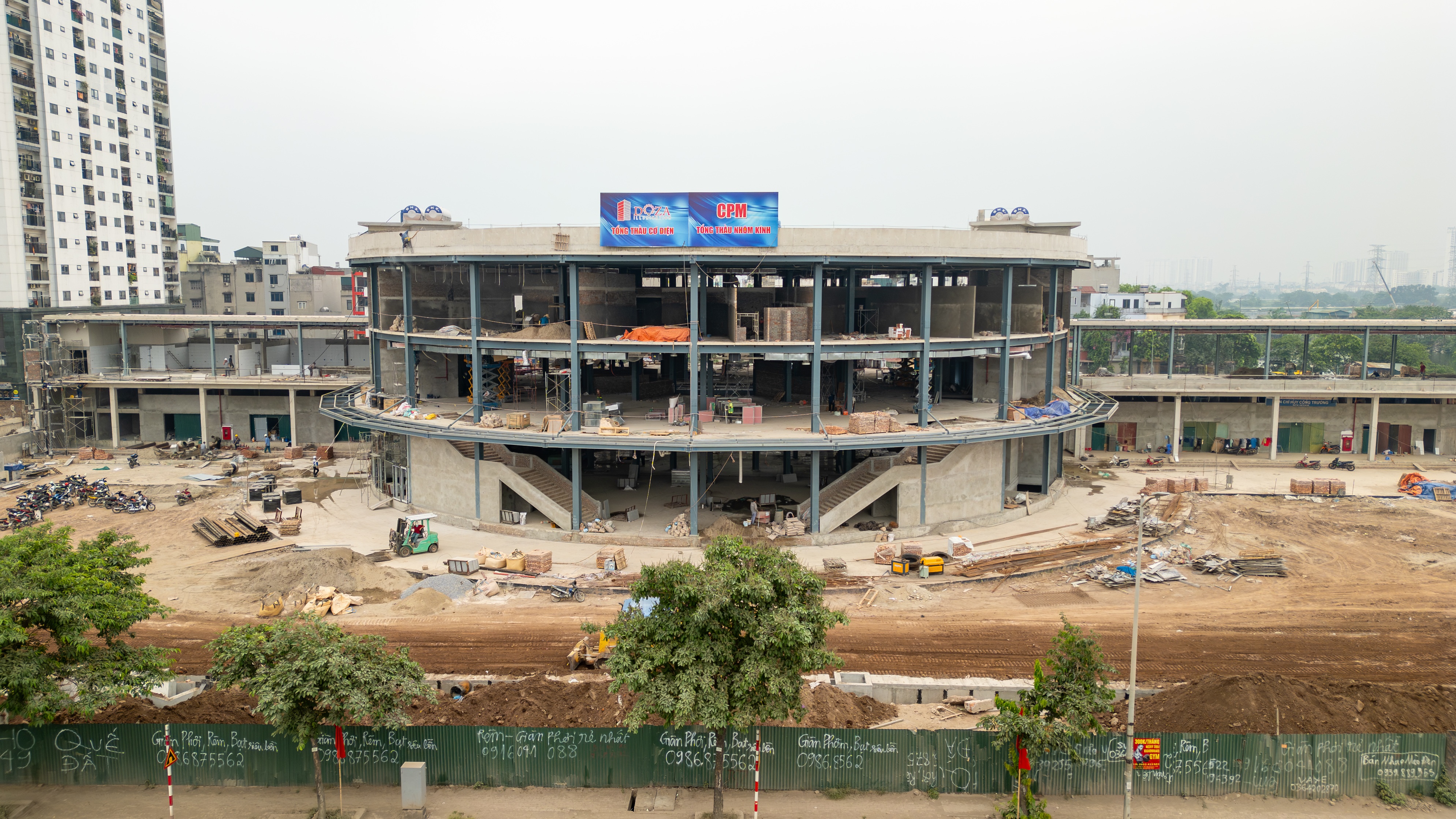 Ha Noi,  Ben xe,  Ben xe Yen So,  Ben xe Giap Bat,  Ben xe Nuoc Ngam anh 4