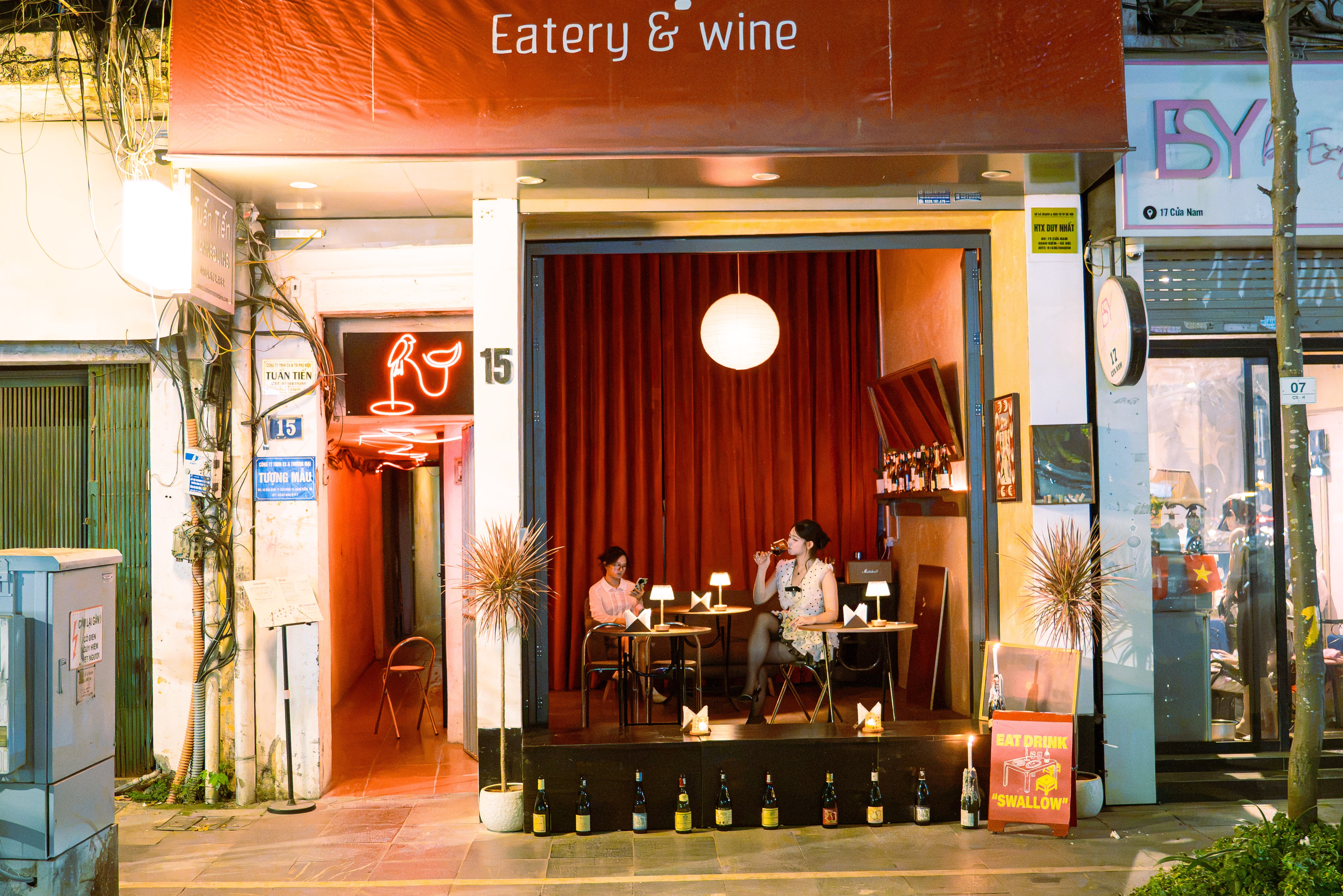 vang,  xich lo,  Ha Noi anh 1