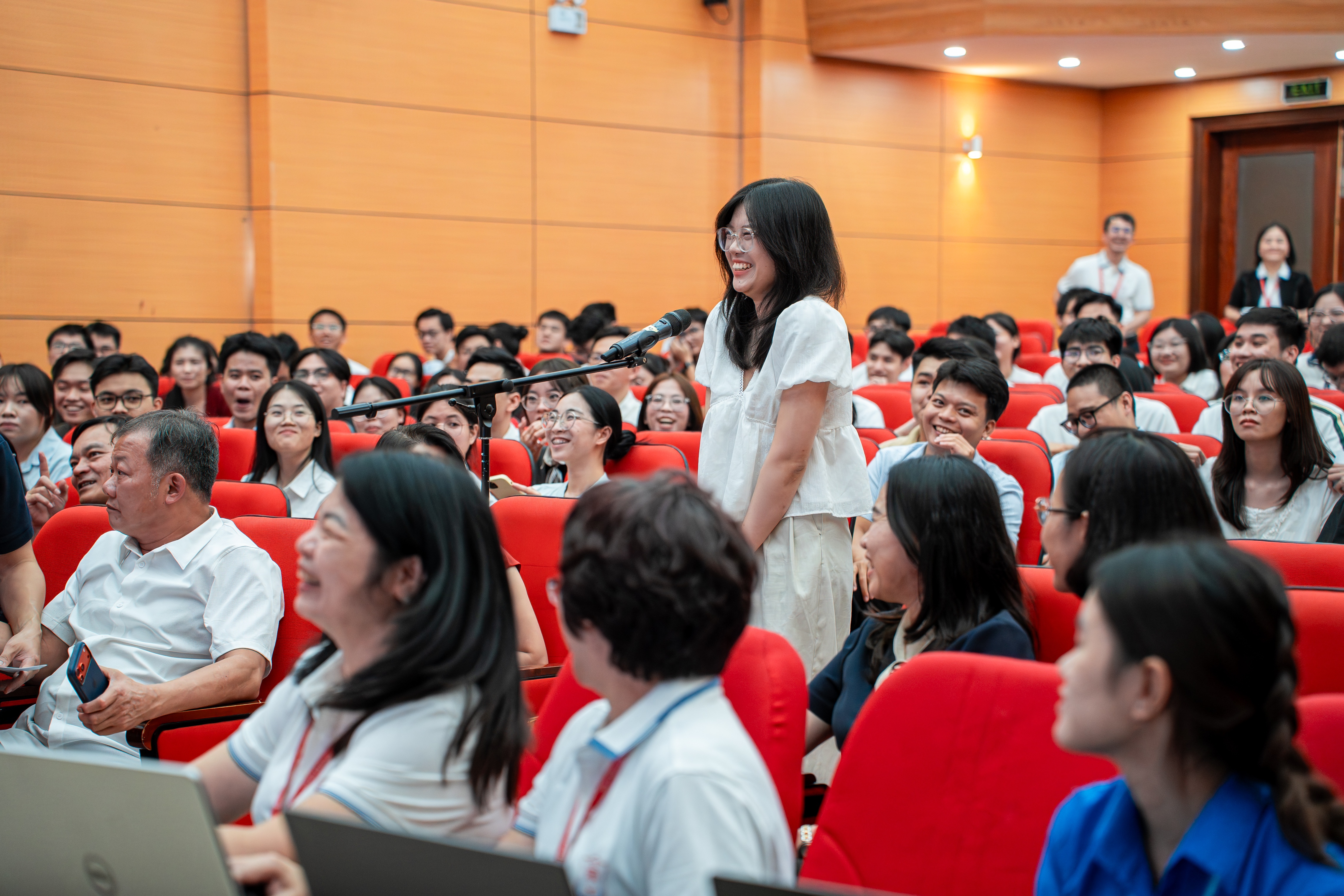 Match Day,  B&aacute;c sĩ nội tr&uacute;,  Đại học Y ảnh 11