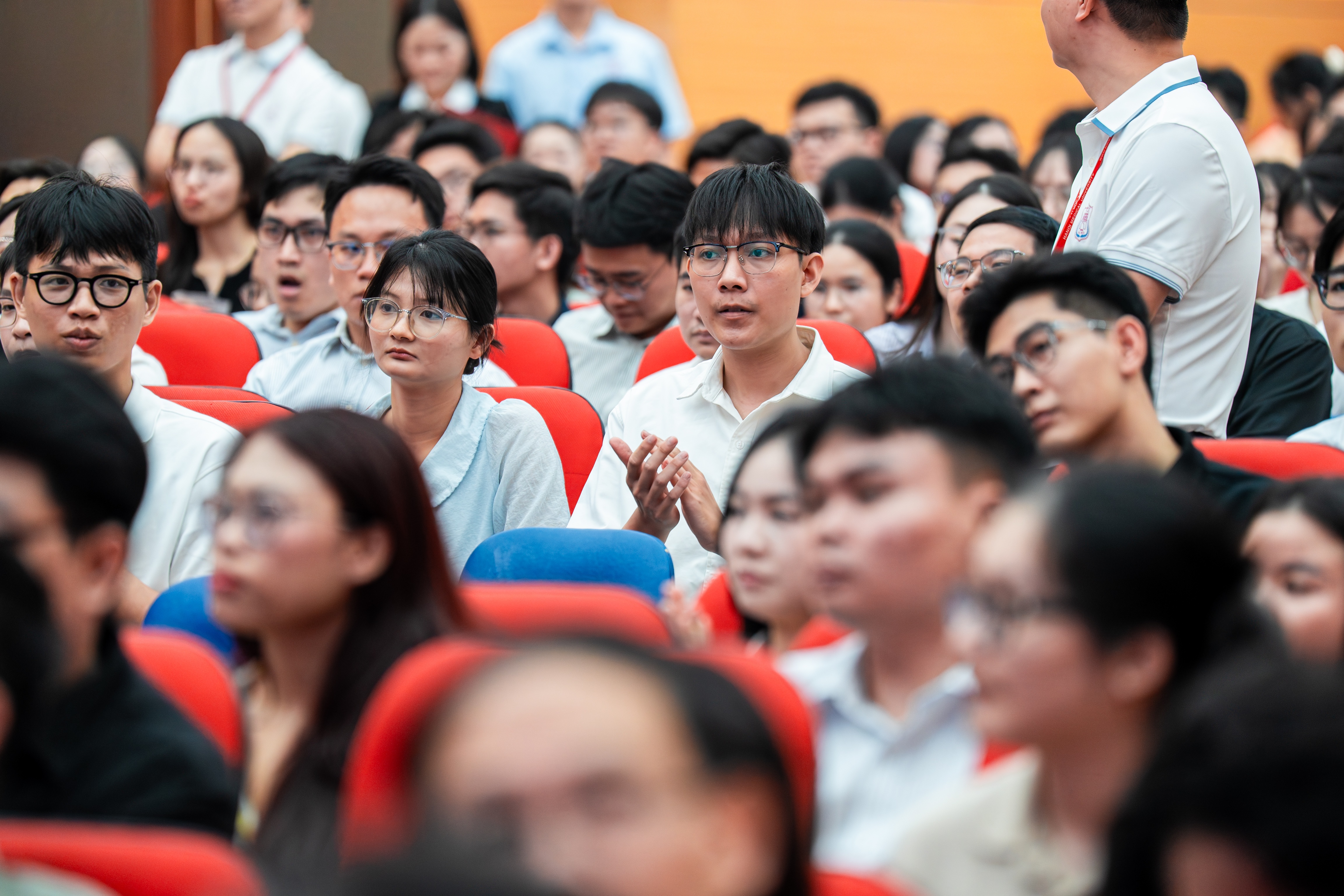 Match Day,  B&aacute;c sĩ nội tr&uacute;,  Đại học Y ảnh 4