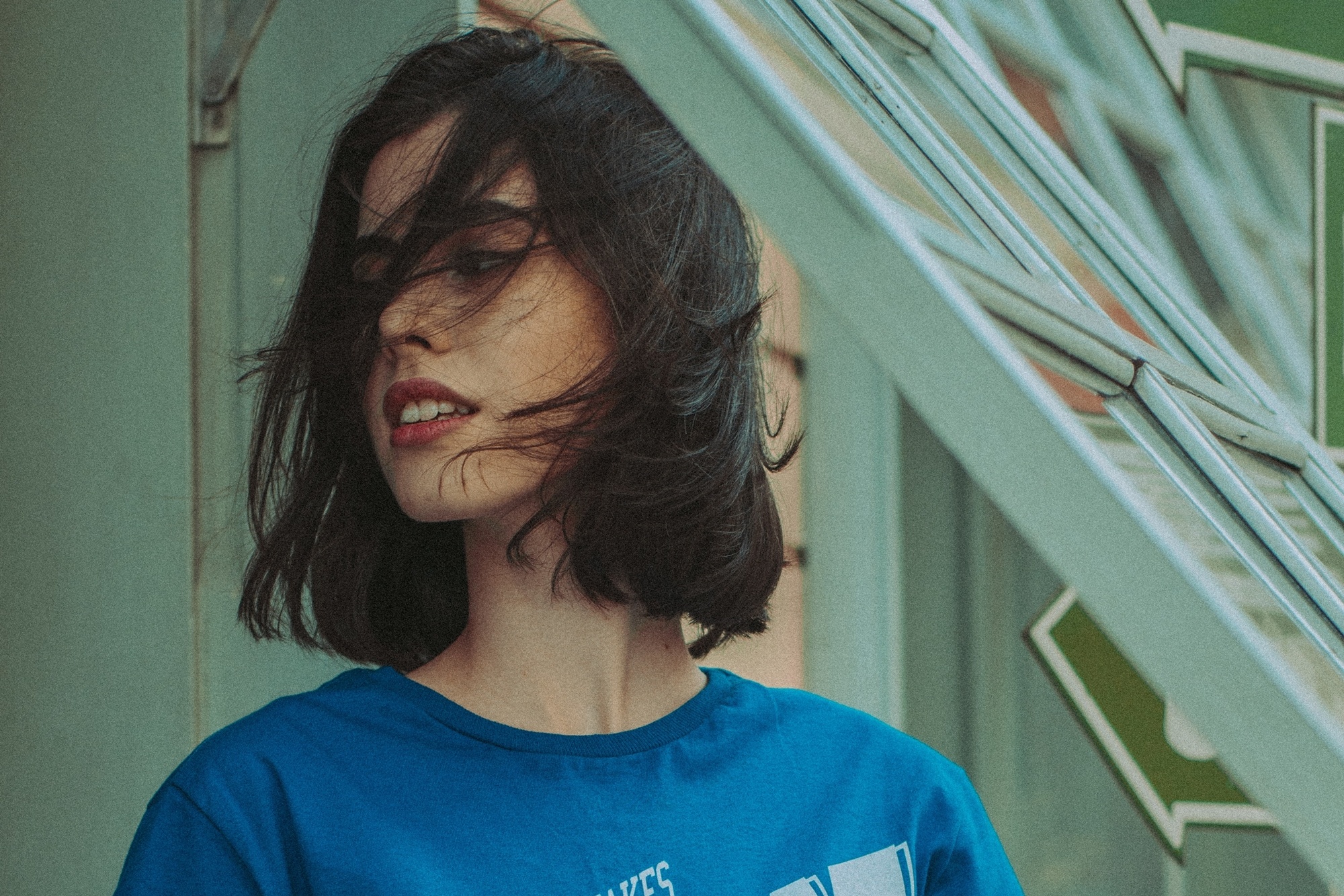 5 kieu toc len ngoi nua cuoi nam hinh anh