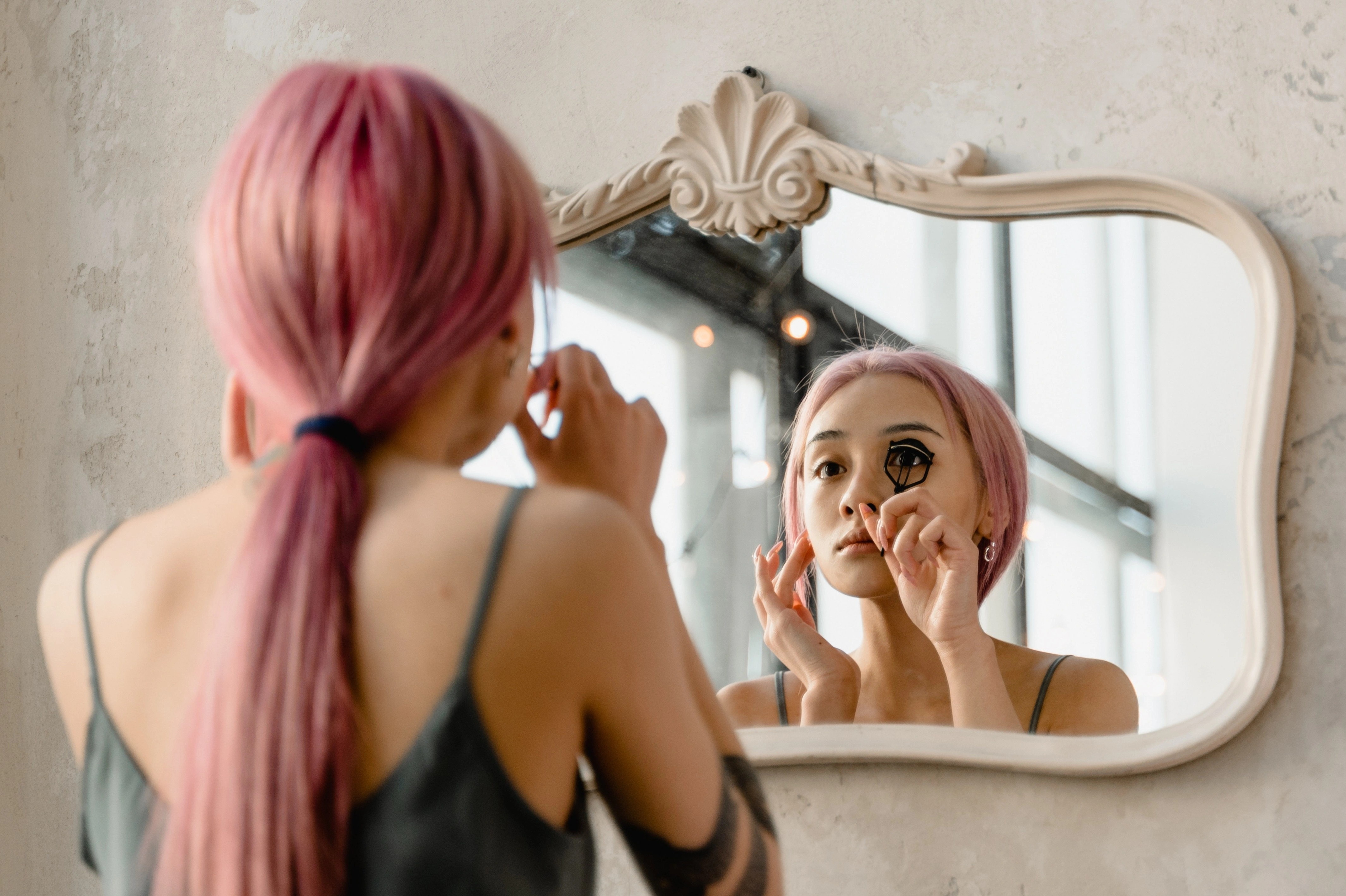 Chi tien, chiu dau, danh thoi gian cho mai toc dep hinh anh