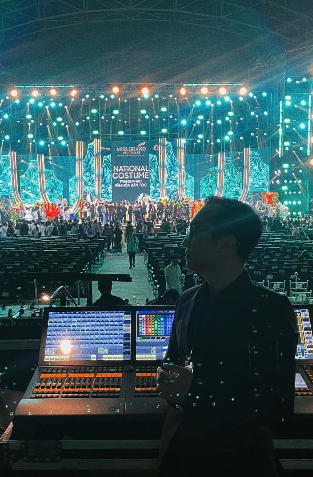 nhan vien van phong anh 3