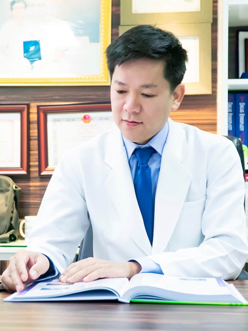 phau thuat tham my anh 4