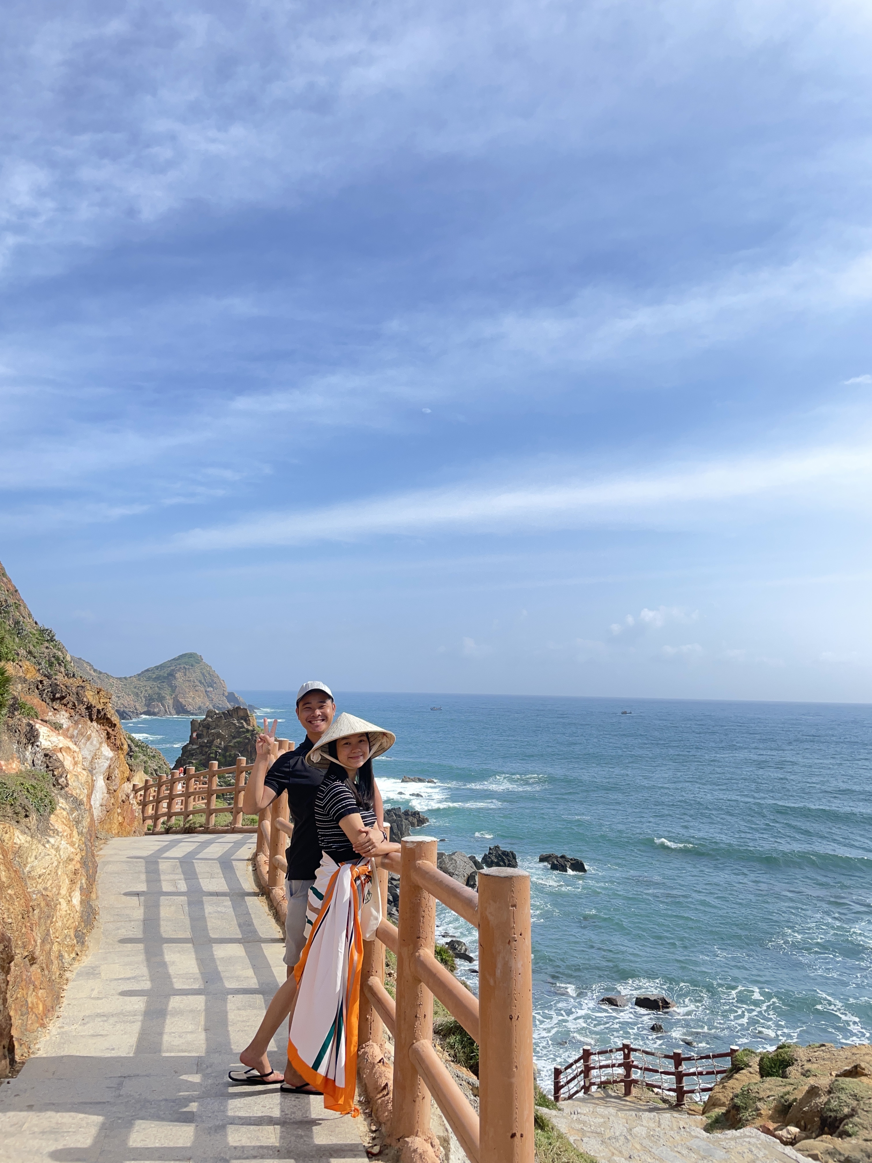 Ban vang di trang mat anh 2