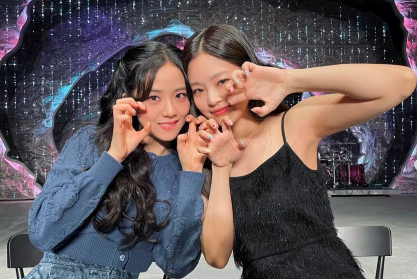 Dang sau lan da khong ti vet cua BlackPink hinh anh