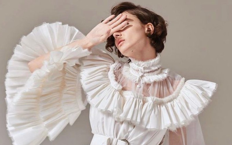 Cac co dau chan vay cuoi truyen thong, nhat nhoa hinh anh