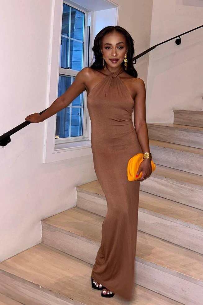 trang phuc hen ho toi anh 9