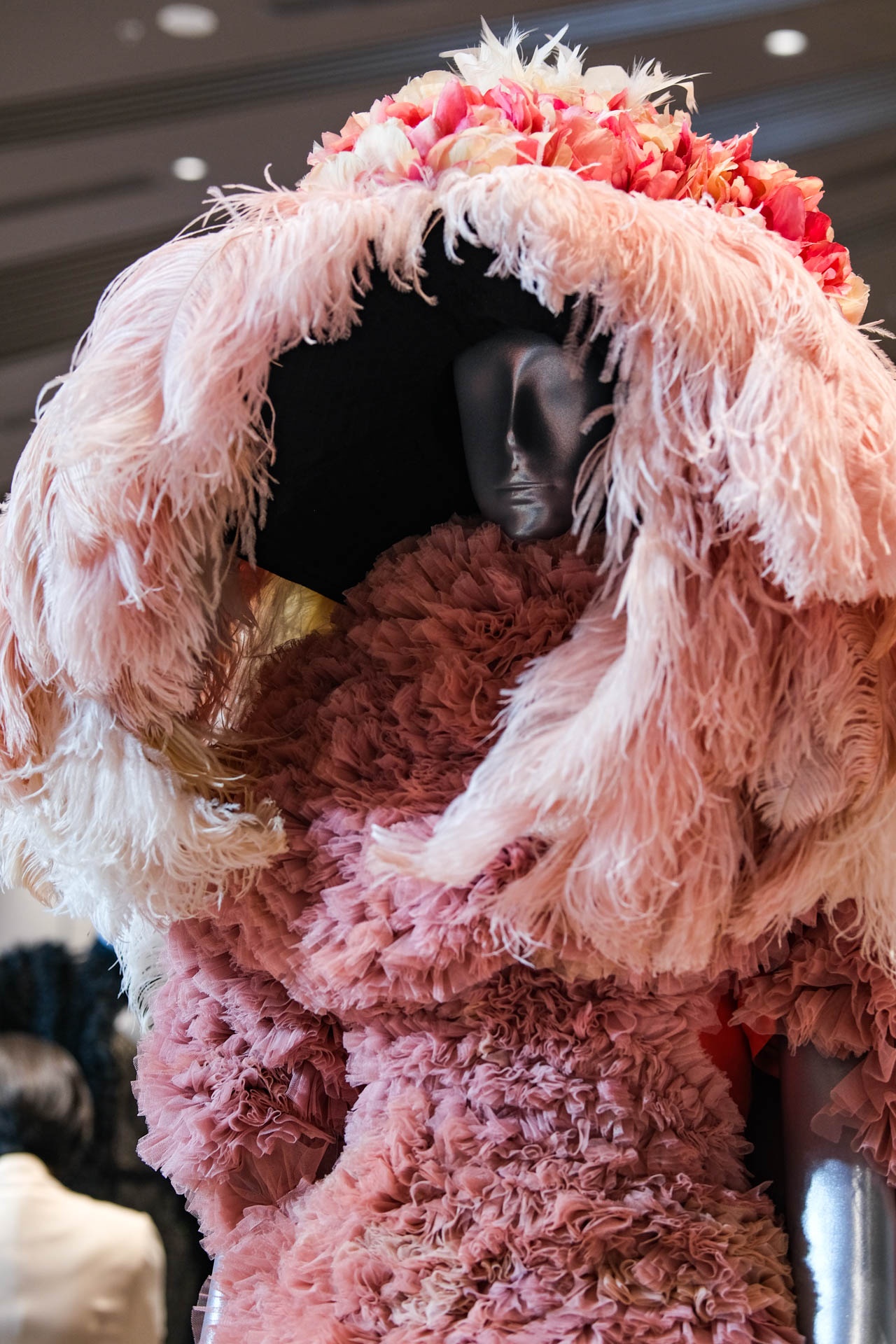 Vietnam’s Fashion Journey ảnh 18 Vietnam’s Fashion Journey anh 18